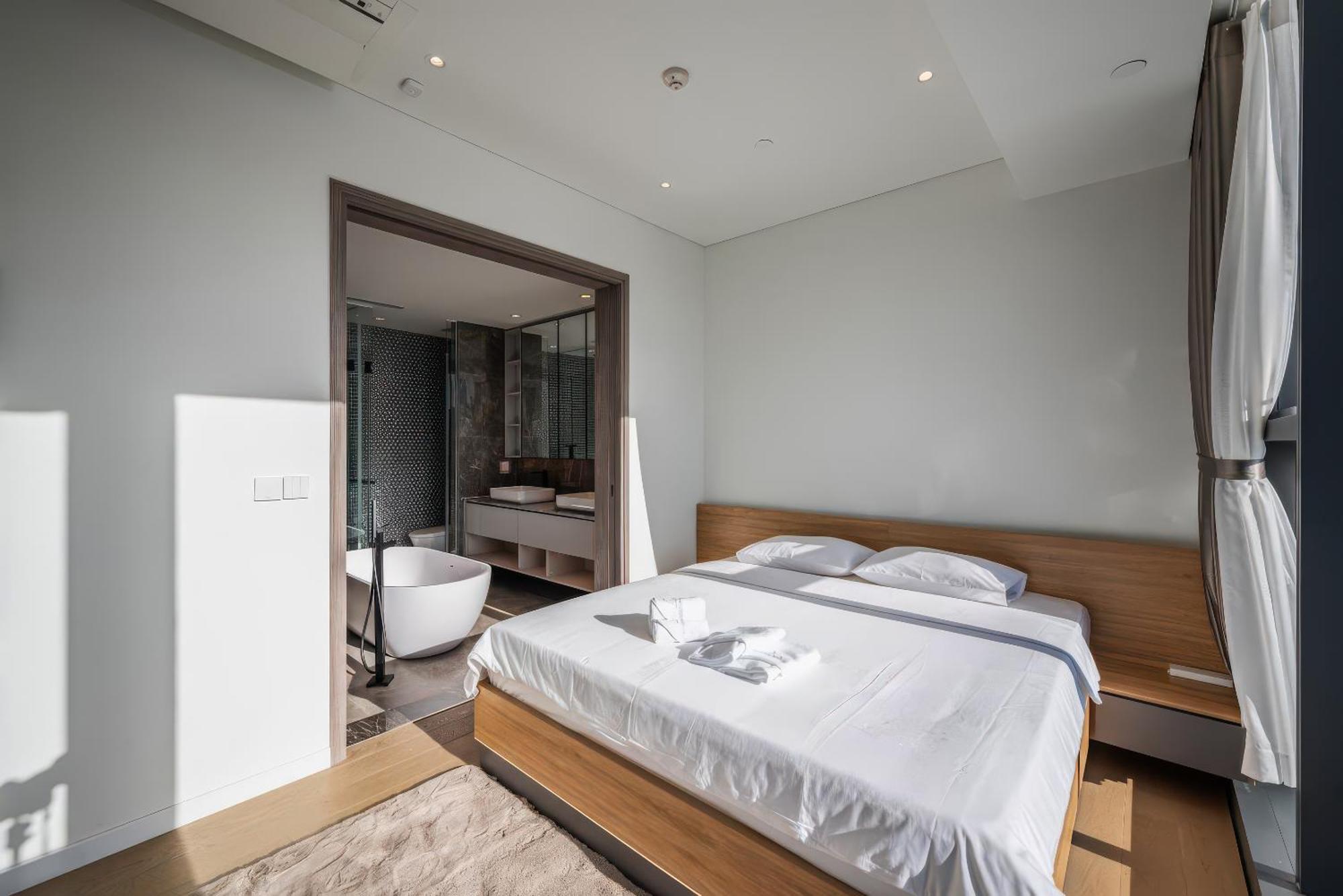 Apartment The Opera - Luxury Infinity Pool&sauna